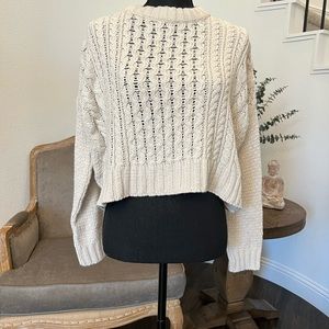 BDG mid style sweater top size petite small